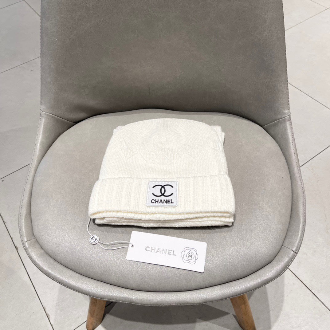 ENSEMBLE BONNET ET ÉCHARPE BLANC 427885 