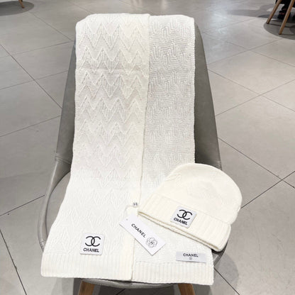 ENSEMBLE BONNET ET ÉCHARPE BLANC 427885 