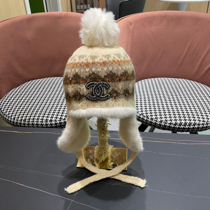 BONNET D'HIVER EN PELUCHE COLORÉ 431201