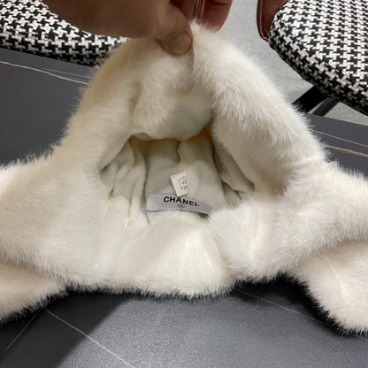 BONNET D'HIVER EN PELUCHE COLORÉ 431201