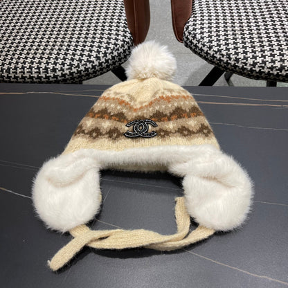 BONNET D'HIVER EN PELUCHE COLORÉ 431201