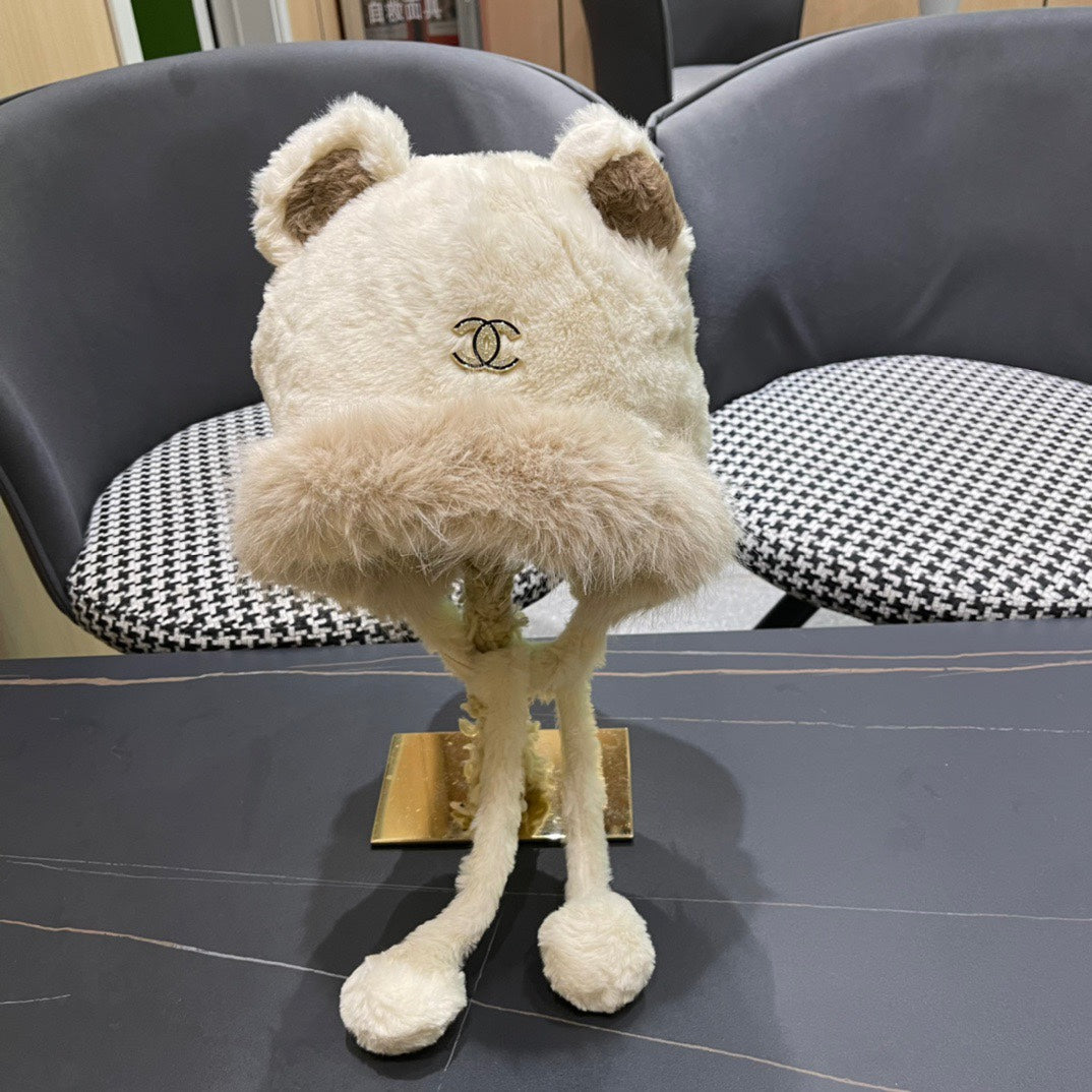 BONNET EN POLAIRE DE LIN BLANC ET LAINE 433165 