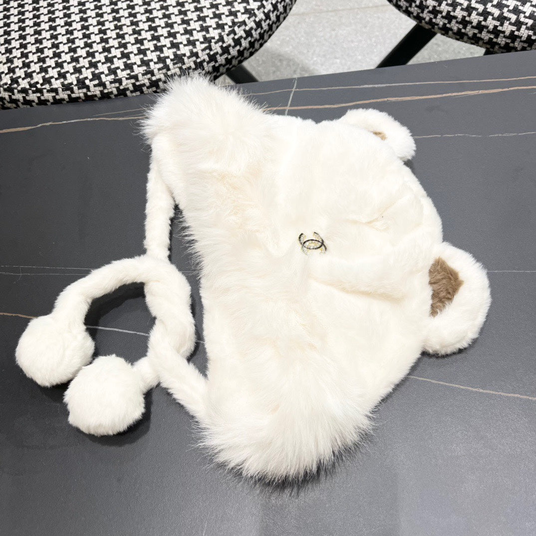 BONNET EN POLAIRE ET LAINE BLANCHE 433166 