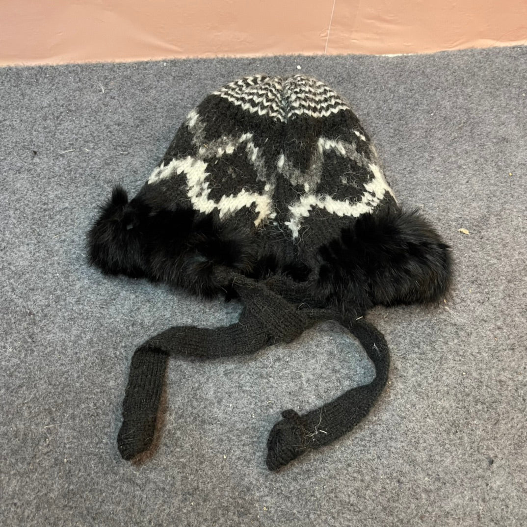 BONNET EN LAINE TRICOTÉ COLORÉ 436580 
