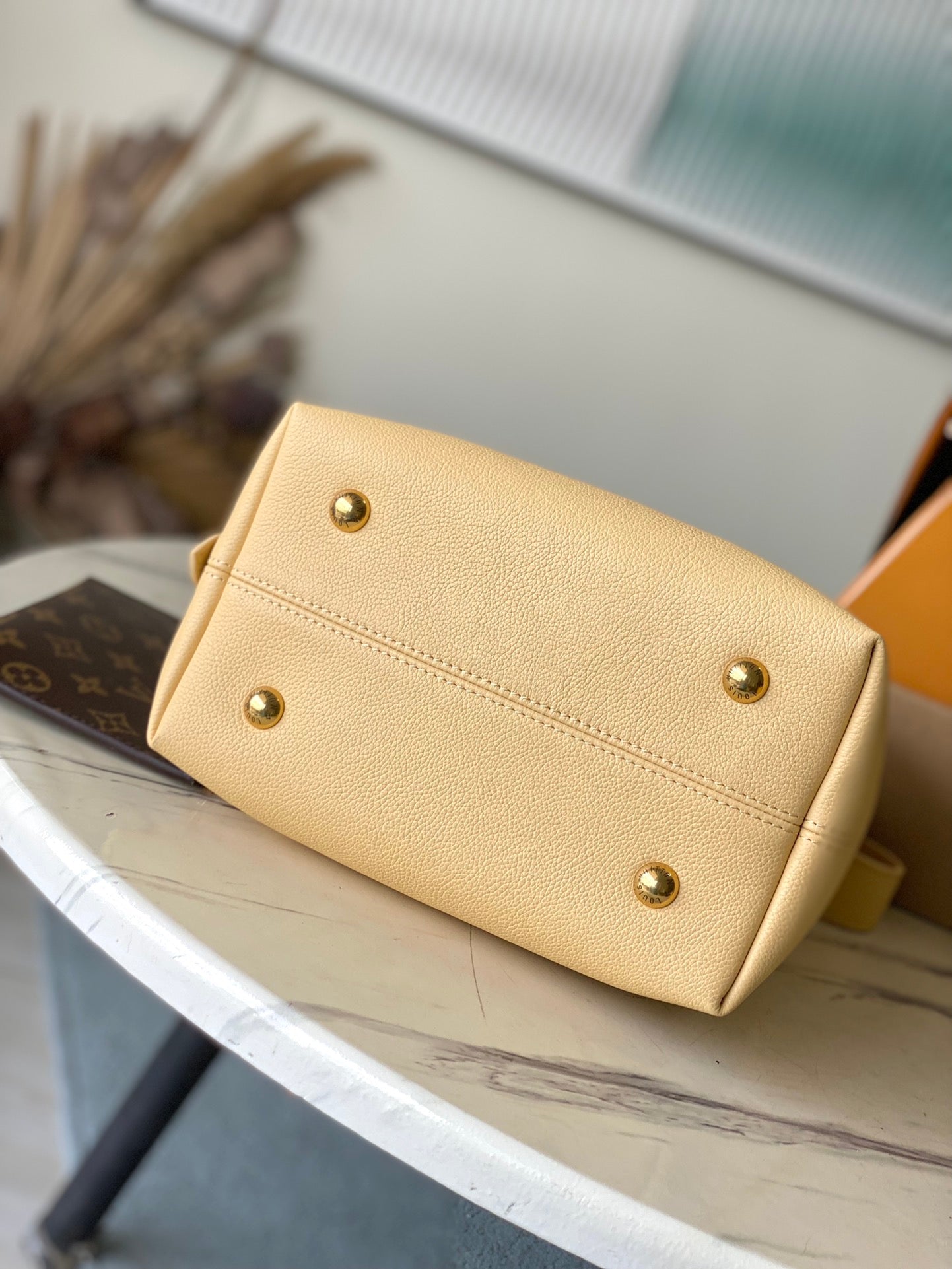 ローキー ホーボー PM 28 アーバンイエロー カーフスキン ゴールドバックル