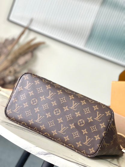 NEVERFULL MM 31 EN TOILE MONOGRAMME MARRON AVEC PATCH LAPIN ROSE