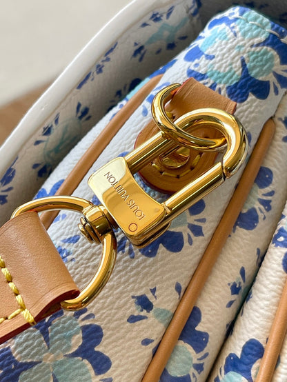 POCHETTE MÉTIS 25 EN CARREAUX MONOGRAMME BLEU LAGON TOILE QUINCAILLERIE DORÉ