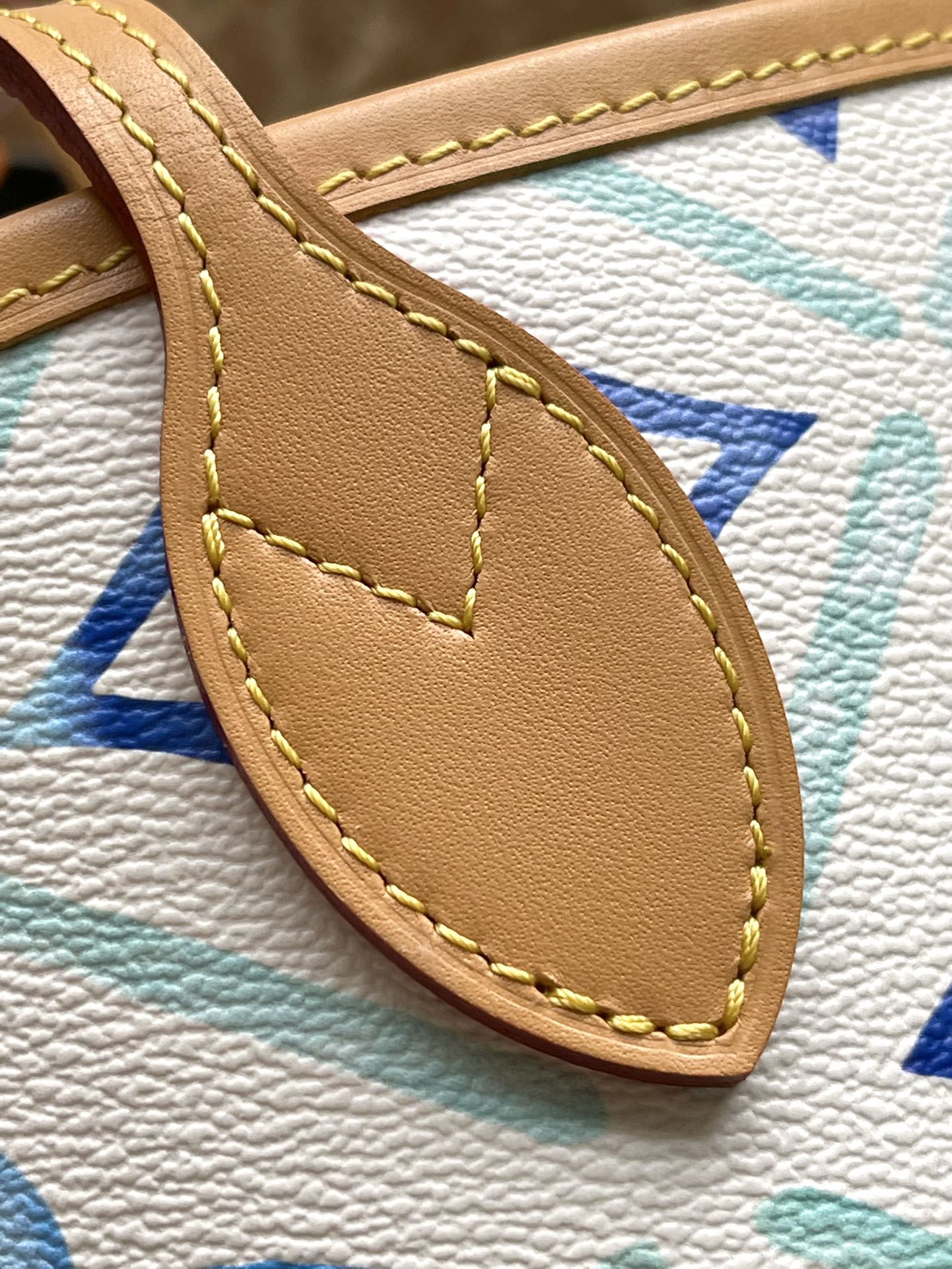 Toile à carreaux monogrammée Neverfull mm 31 po bleu lagon