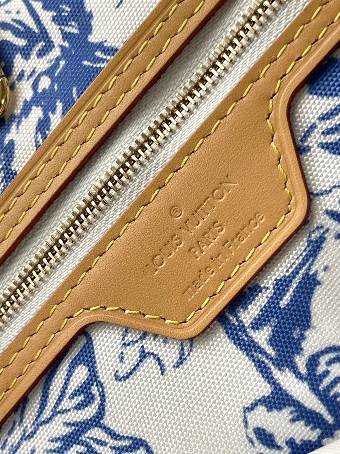 Toile à carreaux monogrammée Neverfull mm 31 po bleu lagon