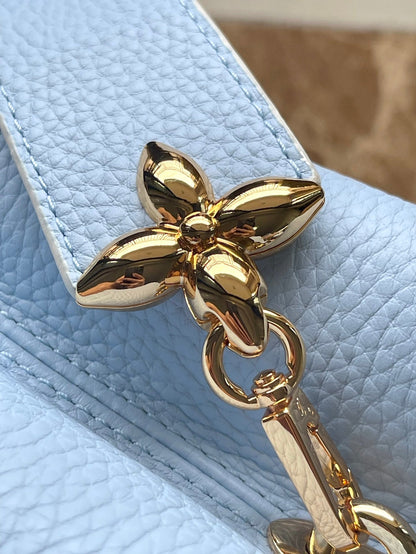 CAPUCINES BB 26 EN BLEU BONBON TAURILLON QUINCAILLERIE OR