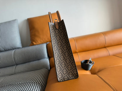 SAC FENDI 38 FF MONOGRAMME FF CUIR DE VEAU MARRON CAMEL AVEC BANDOULIÈRE
