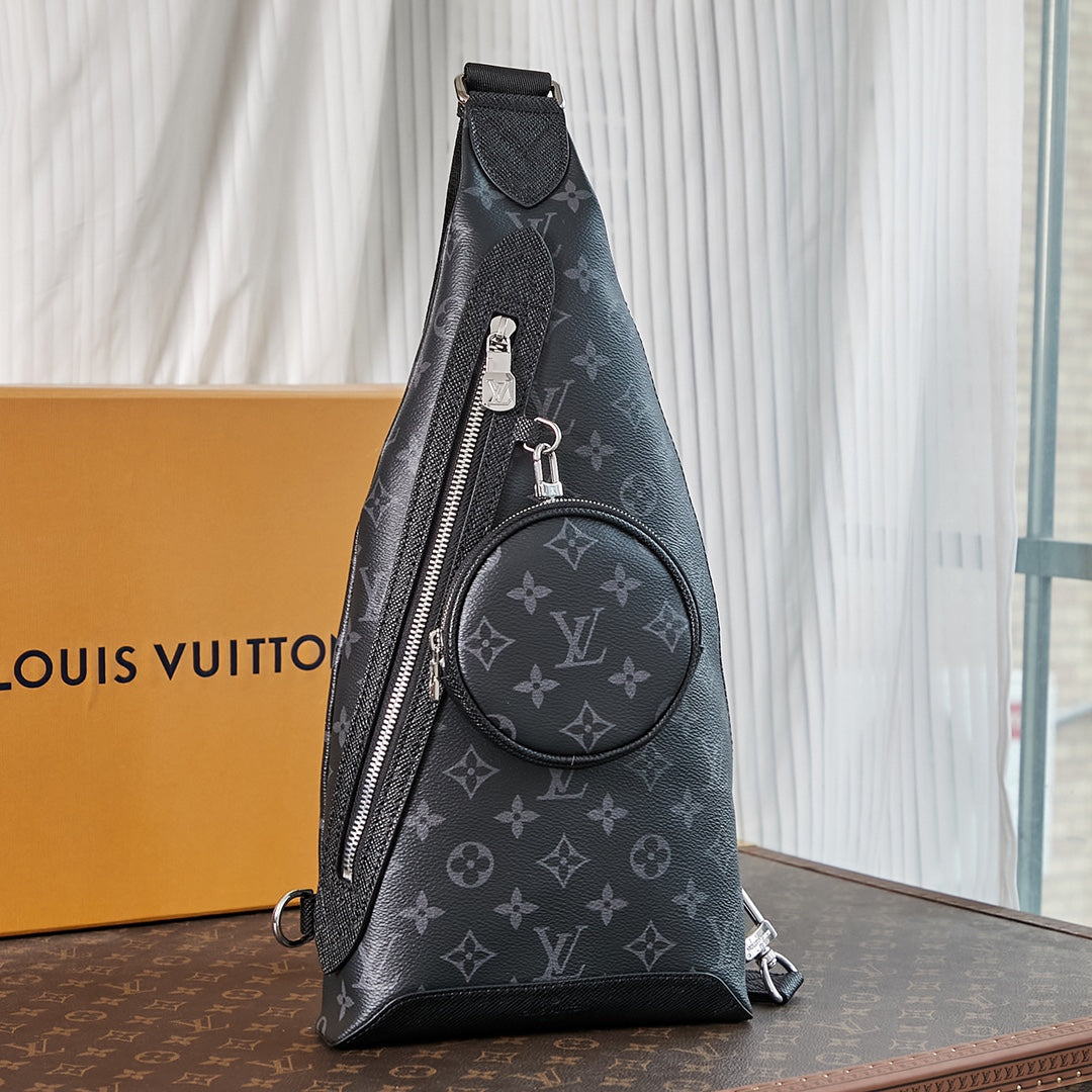 SAC À BANDOULIÈRE DUO 42 EN TOILE MONOGRAMME ÉCLIPSE NOIRE