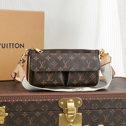 VIVACITÉ 25 EN TOILE MONOGRAMME MARRON QUINCAILLERIE OR
