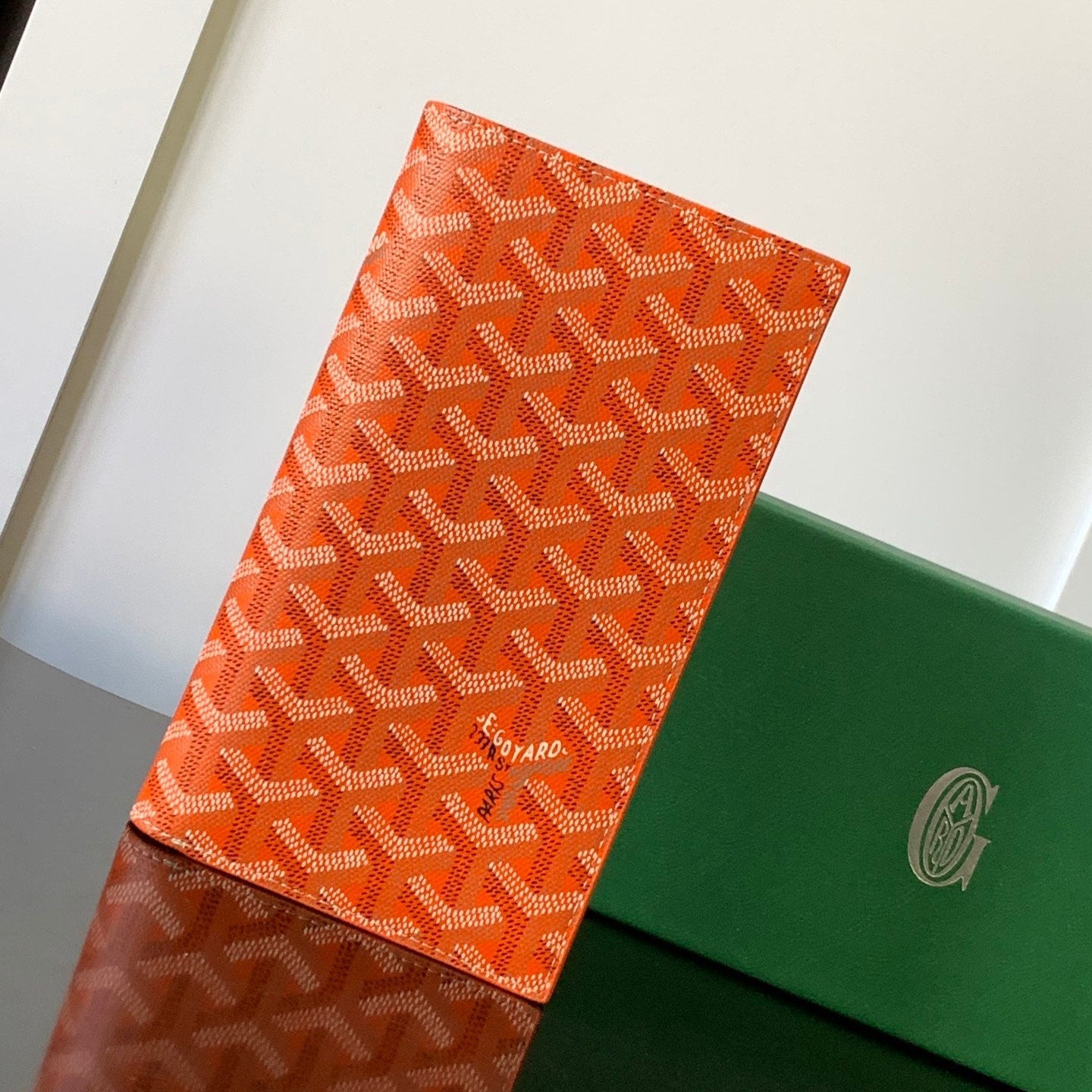 PORTEFEUILLE CHÉQUIER RICHELIEU 19 EN TOILE GOYARDINE ROUGE ORANGE ET CUIR DE VEAU