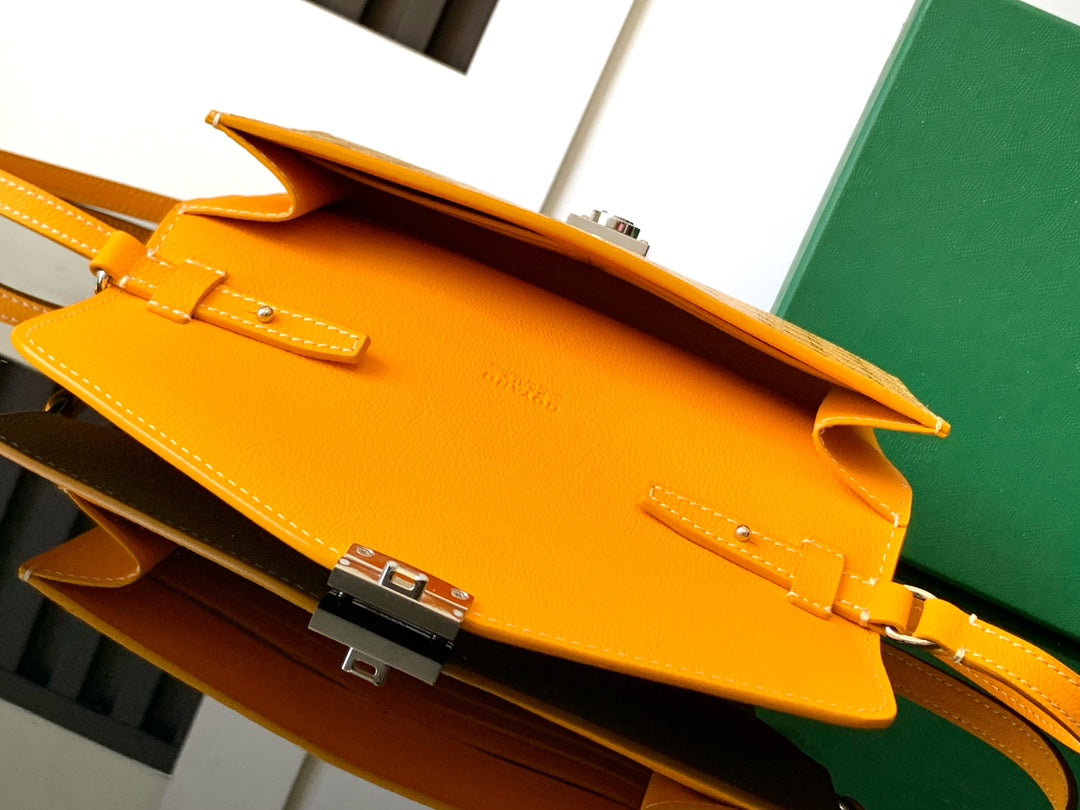 Pochette portefeuille Chypre 21 en toile goyardine jaune et cuir de veau