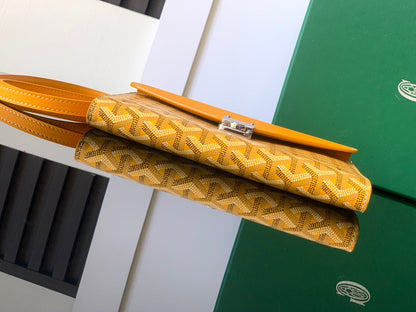 Pochette portefeuille Chypre 21 en toile goyardine jaune et cuir de veau