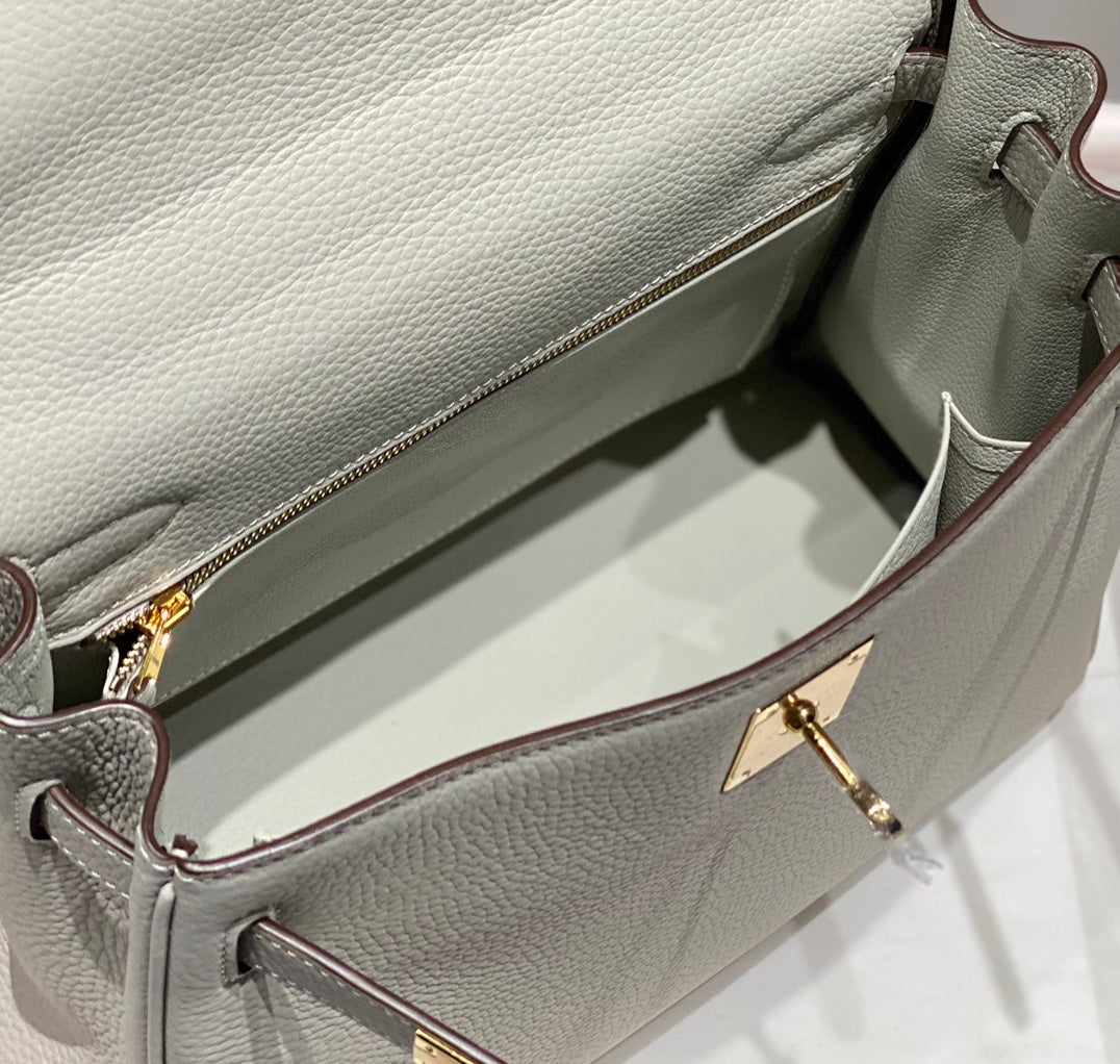 HM KELLY 28CM GRIS CLAIR TOGO QUINCAILLERIE OR