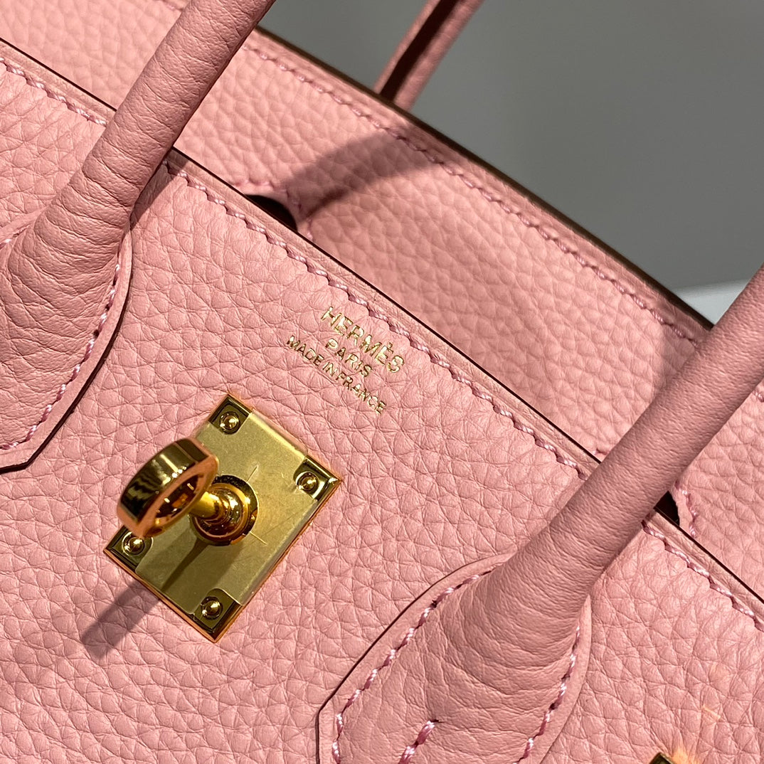 Sac HM Birkin 20 cm en cuir Togo rose confetti avec finitions dorées