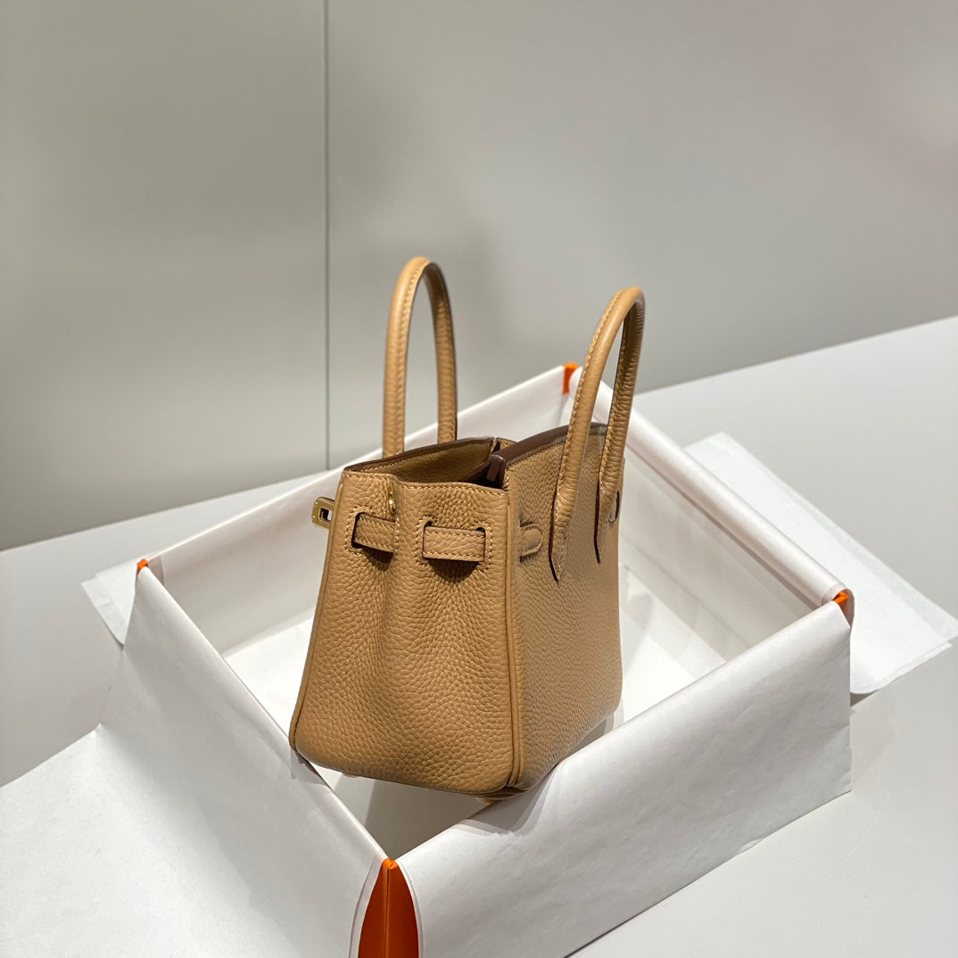 HM Birkin 20 cm en cuir Chai Togo avec finitions dorées