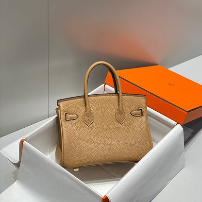 HM Birkin 20 cm en cuir Chai Togo avec finitions dorées