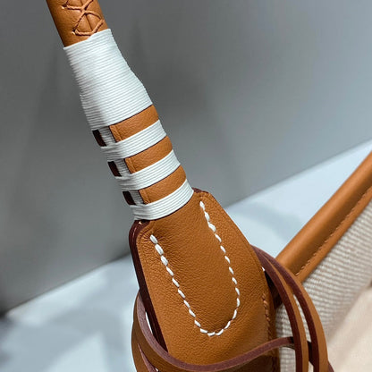 Sac HM Steeple 28 en cuir de veau marron, blanc et rouge