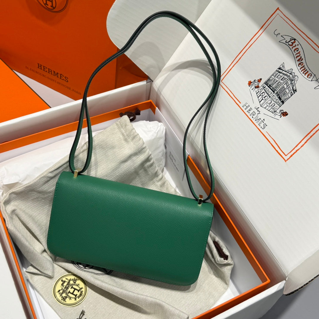 Sac HM Constance Elan 24 cm en cuir Epsom vert foncé et finitions dorées