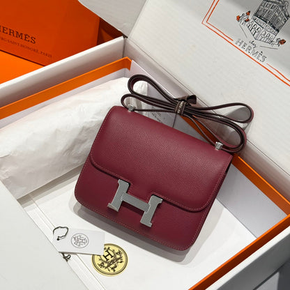 HM CONSTANCE 18 EPSOM ROUGE FONCÉ QUINCAILLERIE ARGENTÉE 243163