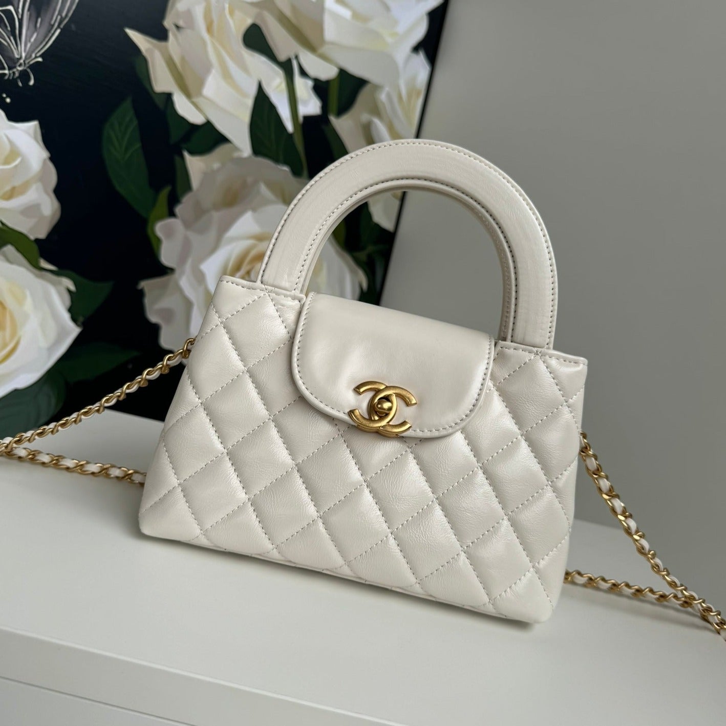 Sac shopping Kelly CC 24A Nano 19 cm en cuir d'agneau blanc pastel