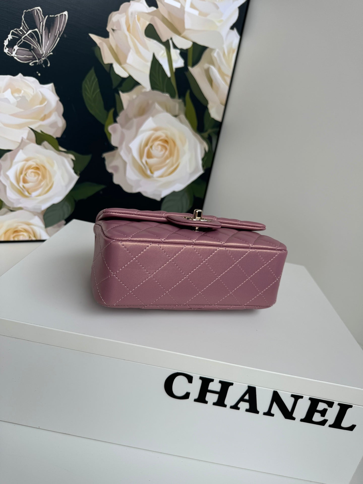 24c ミニフラップバッグ 20cm トップハンドル付き ピンクバイオレットカーフスキン