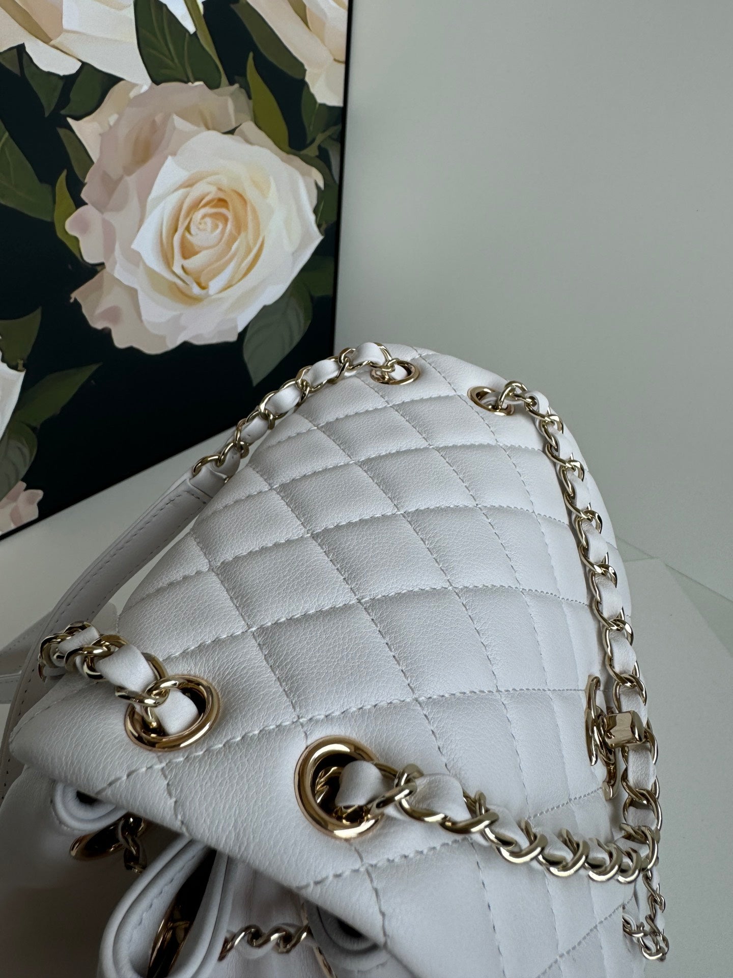 Sac à dos Duma 22 cm en cuir d'agneau blanc avec accessoires dorés clairs