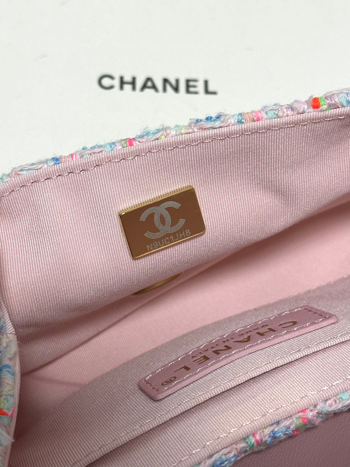CC MINI 21 SAC À RABAT EN TWEED DE LAINE COLORÉ ROSE CLAIR