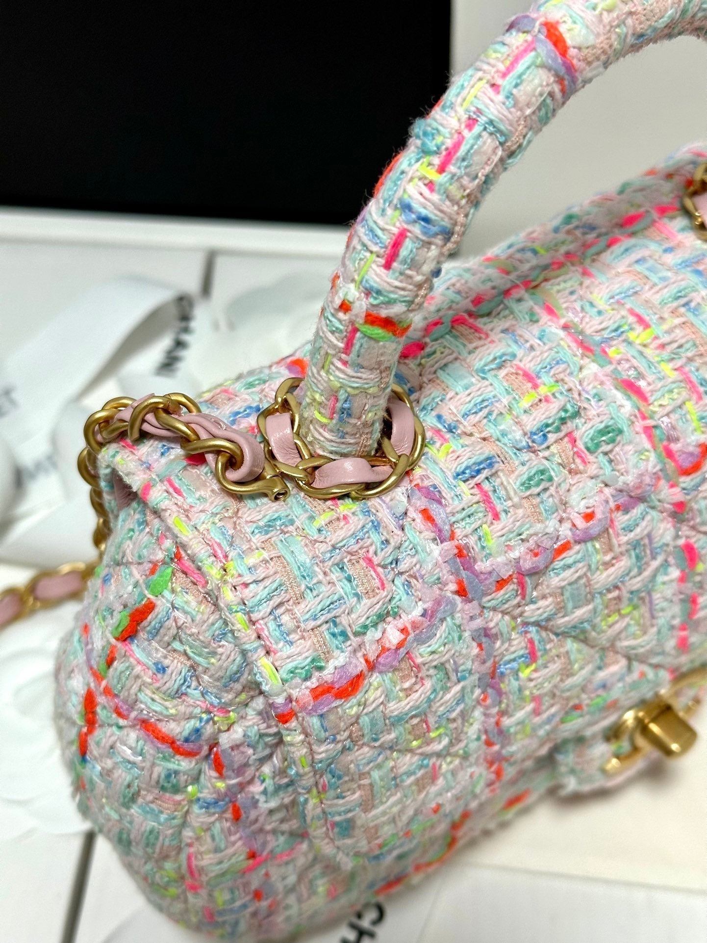 CC MINI 21 SAC À RABAT EN TWEED DE LAINE COLORÉ ROSE CLAIR