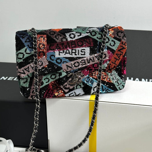 Pochette CC Medium 20 en paillettes colorées