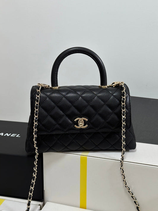 Sac à rabat CC Coco Handle 24 noir matelassé caviar, matériel doré clair 243475