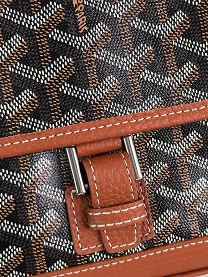 GRAND BLEU 16 EN TOILE GOYARDINE NOIRE ET AGNEAU TAN