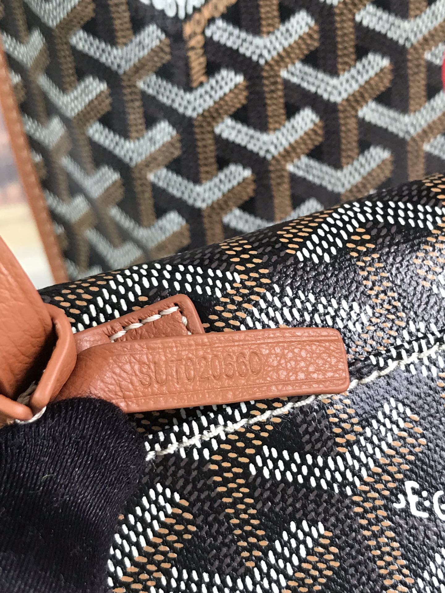 Mini sac Anjou 20 en cuir de veau beige et toile goyardine noire