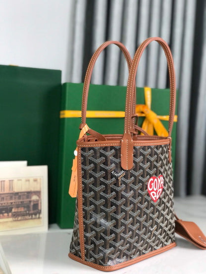 Mini sac Anjou 20 en cuir de veau beige et toile goyardine noire