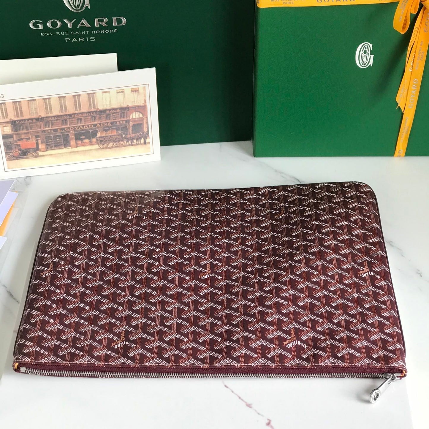 POCHETTE SÉNAT MGM 40 EN TOILE GOYARDINE ROUGE BOURGOGNE