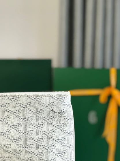 POCHETTE SÉNAT MGM 40 EN TOILE GOYARDINE BLANCHE