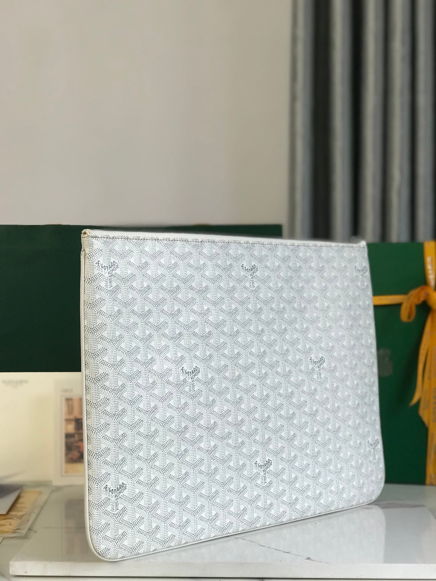 POCHETTE SÉNAT MGM 40 EN TOILE GOYARDINE BLANCHE