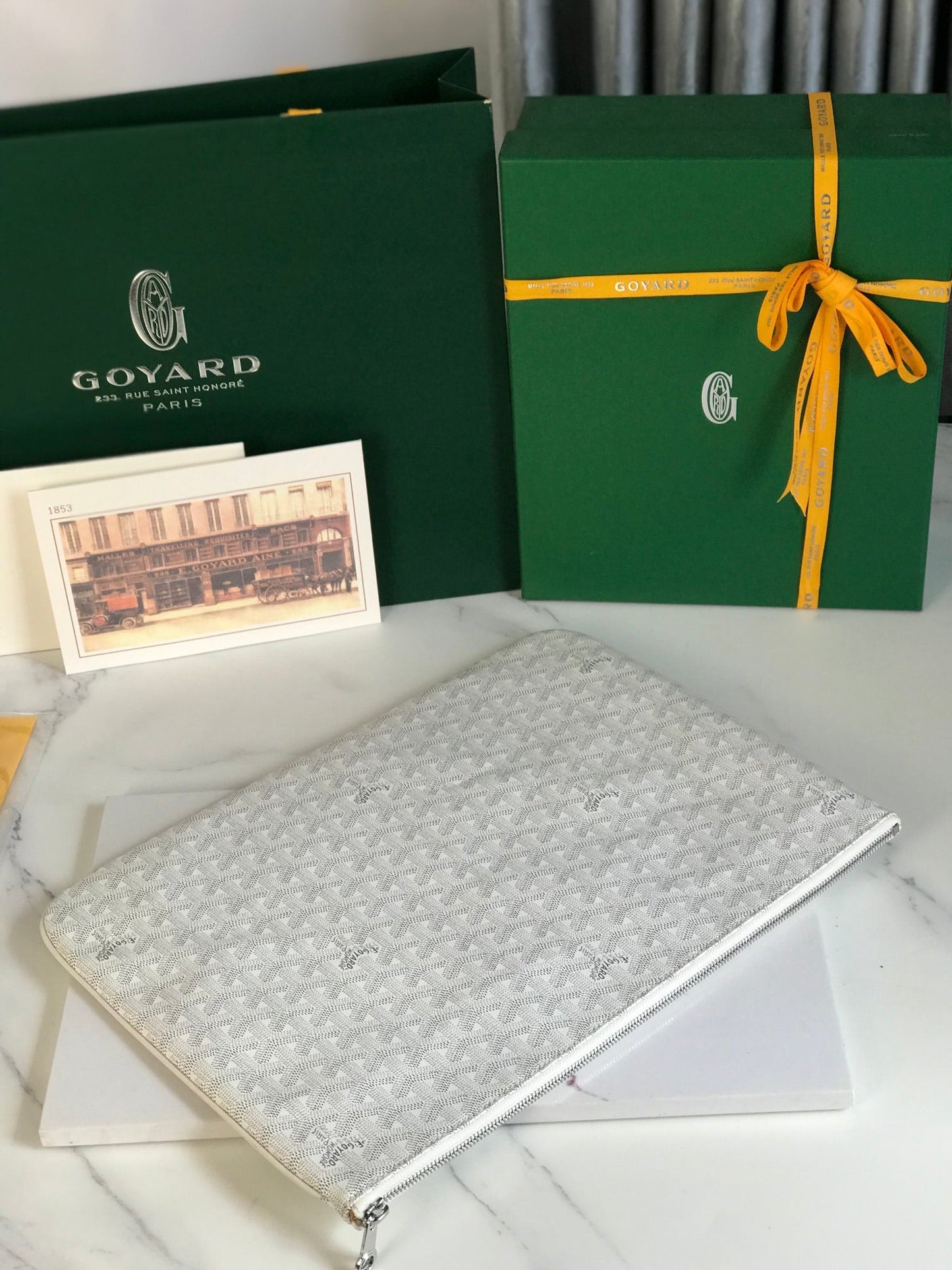 POCHETTE SÉNAT MGM 40 EN TOILE GOYARDINE BLANCHE