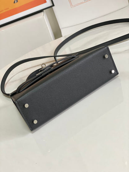 HM ミニケリー 19cm ブラック エプソム シルバー金具