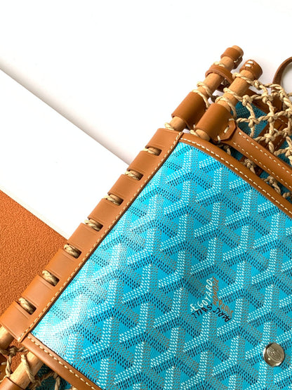 SAC ALIGRE 40 EN RAPHIA TISSÉ ET CUIR DE VEAU BLEU BÉBÉ
