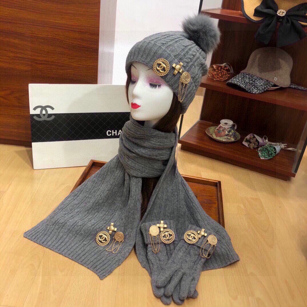 ENSEMBLE TROIS PIÈCES EN CACHEMIRE GRIS REQUIN 424000 