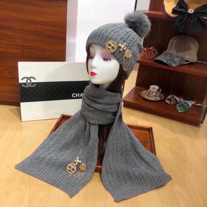 ENSEMBLE TROIS PIÈCES EN CACHEMIRE GRIS REQUIN 424000 