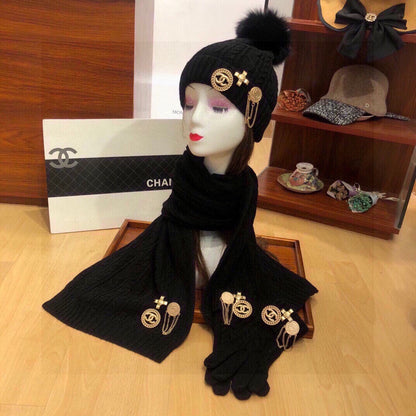 ENSEMBLE TROIS PIÈCES EN CACHEMIRE NOIR 424002 