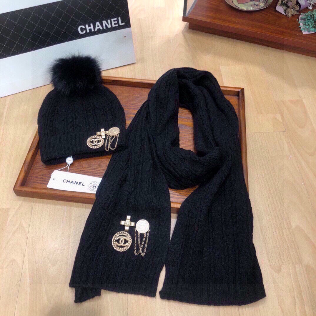 ENSEMBLE TROIS PIÈCES EN CACHEMIRE NOIR 424002 