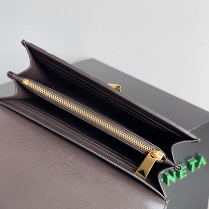 SAC ANDIAMO 19 EN CUIR DE VEAU FONDANT