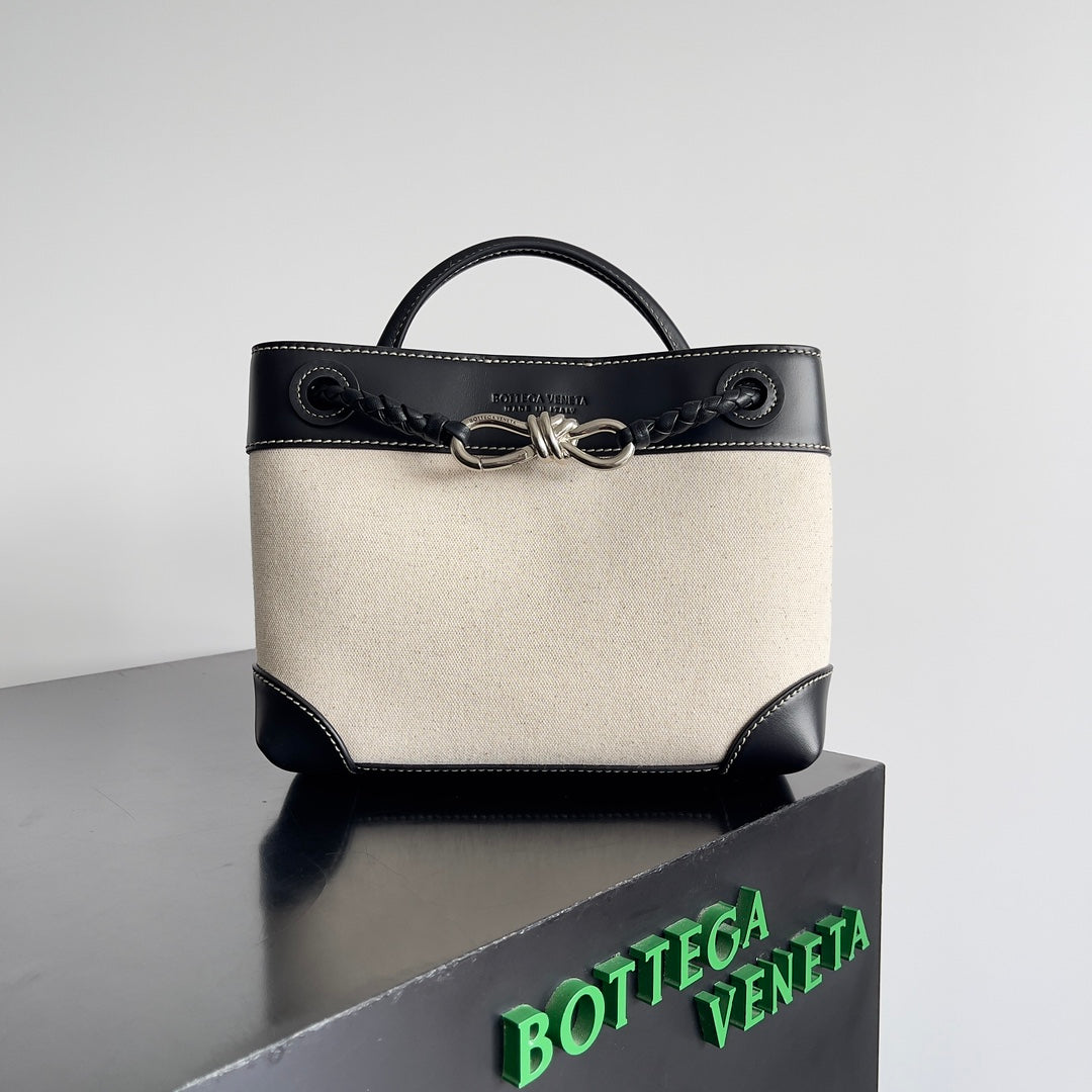 BV Small Andiamo 25 In Beige Canvas Black Calfskin 209015