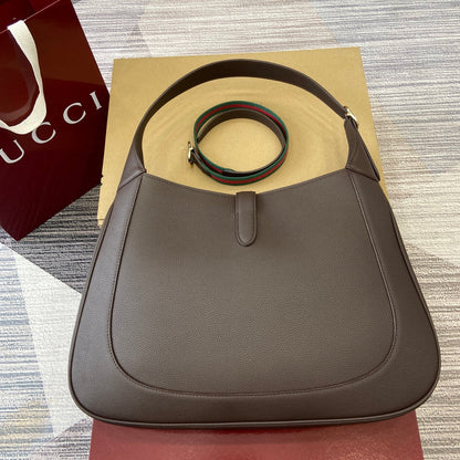 ジャッキー ラージ ショルダーバッグ 40インチ ブラウン カーフスキン ゴールド金具